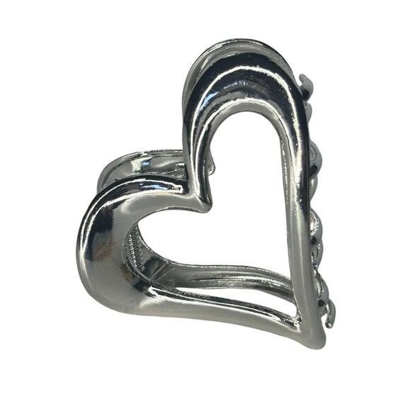 SINGLE METAL HEART CLAW CLIP (SILVER) - Picture 1 of 5